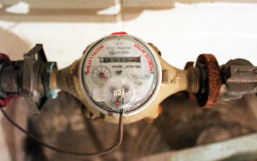 City to replace hundreds of resident water meters 